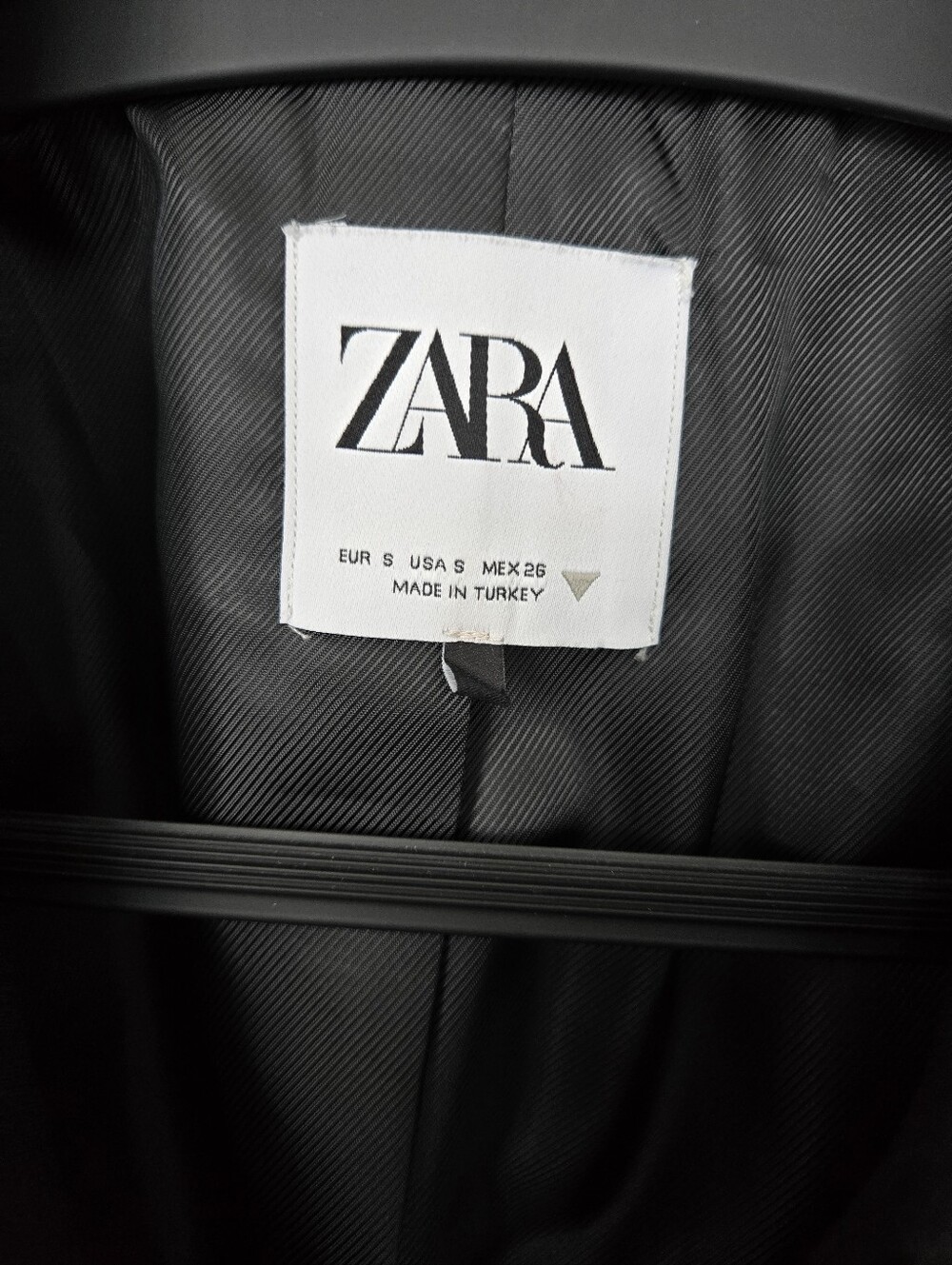 ZARA Black Cropped Zip-Up Blazer - Picture 6 of 9